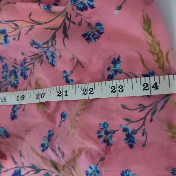 J. Crew Liberty Fabric Pink Cotton Floral Wheat Bouquet Ruffled size medium - Picture 10 of 11